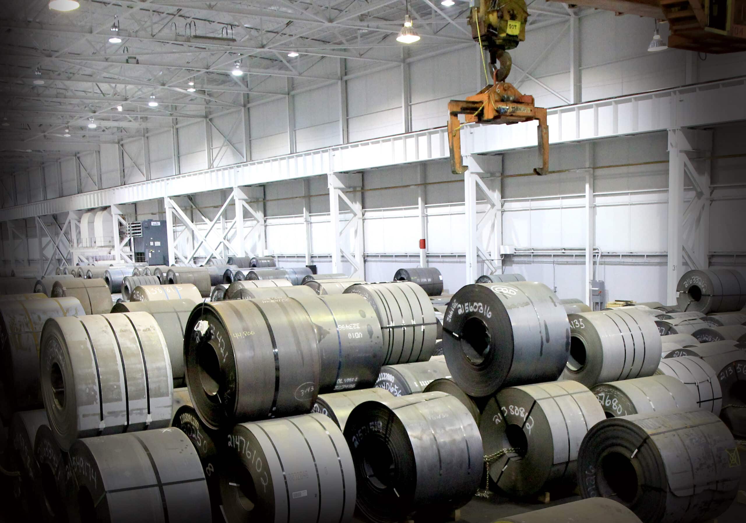 Willbanks Metals Selects Butech Bliss 1” thick x 120” wide Synergy Hydraulic Roller Leveler for Fort Worth Facility
